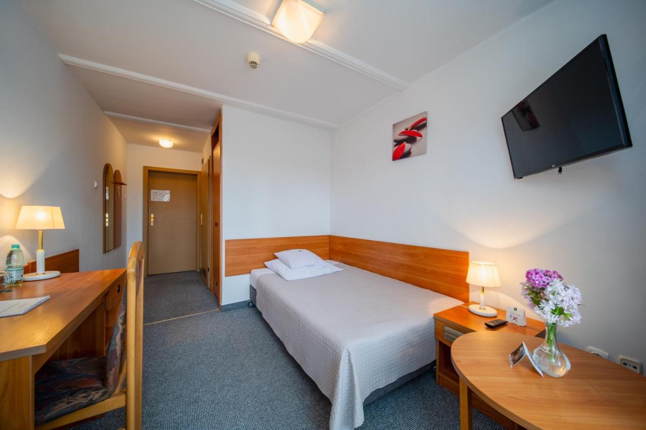 Hotel Gromada Medical Spa Busko-Zdrój Exteriér fotografie