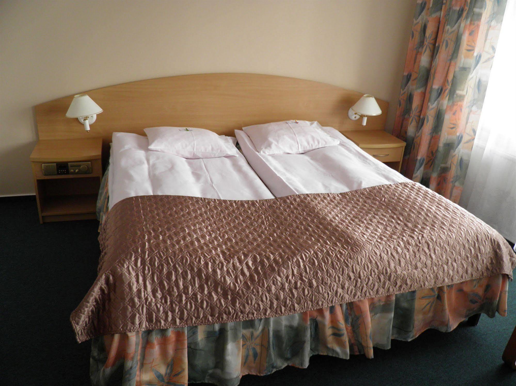 Hotel Gromada Medical Spa Busko-Zdrój Exteriér fotografie