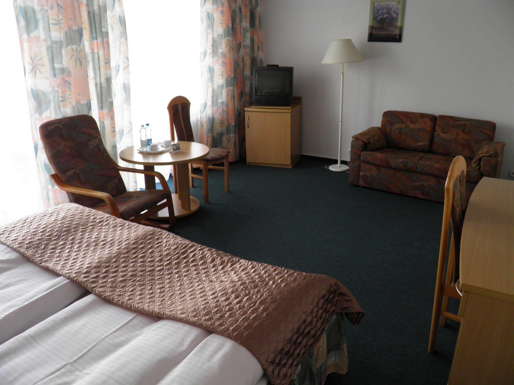 Hotel Gromada Medical Spa Busko-Zdrój Exteriér fotografie