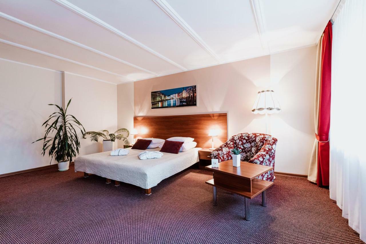 Hotel Gromada Medical Spa Busko-Zdrój Exteriér fotografie