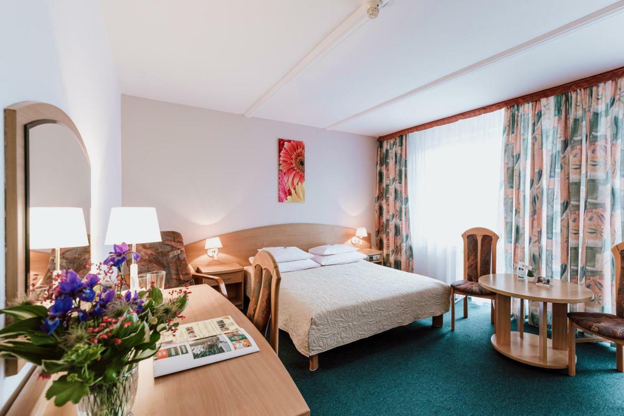Hotel Gromada Medical Spa Busko-Zdrój Exteriér fotografie